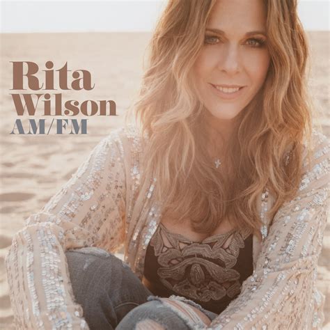 Rita Wilson Tunes Up for 'AM/FM' CD - 2 Photos - Front Row Features