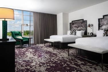 Hotel Rooms Downtown Savannah GA | JW Marriott Savannah Plant Riverside ...