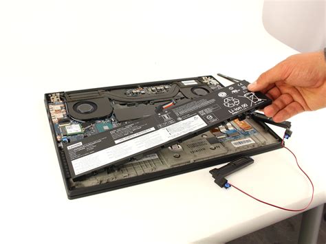 Lenovo ThinkPad X1 Gen 1 Extreme Battery Replacement - iFixit Repair Guide