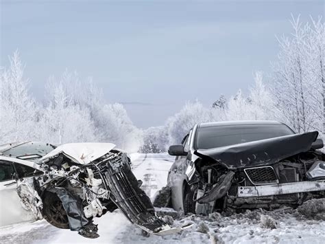 Canadians all crash their cars on the first snow day, it's because we're idiots | National Post