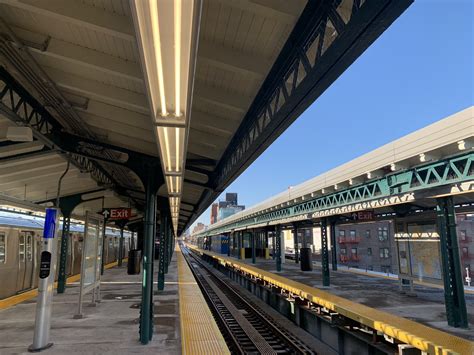 Astoria Boulevard station reopens to riders — Queens Daily Eagle