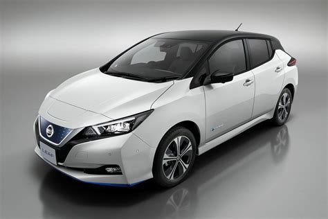 Amp-leaf-ied appeal: Nissan upgrades its small electric car | Parkers