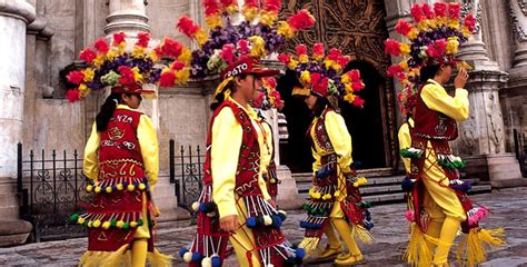 Danza de los matlachines en sus dos variantes – Nuevo León y sus danzas ...