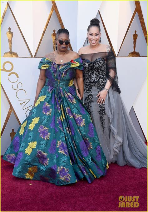 Whoopi Goldberg Adds Pockets & Boots to Oscars 2018 Gown: Photo 4044178 ...