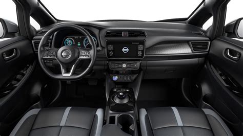 Nissan Leaf 2018 STD Interior Car Photos - Overdrive