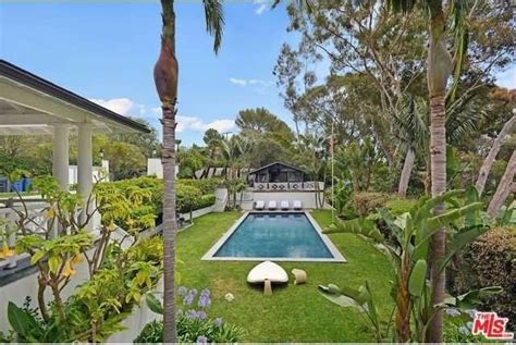 Kid Rock Relists His Cool Malibu Home for a Lower Price