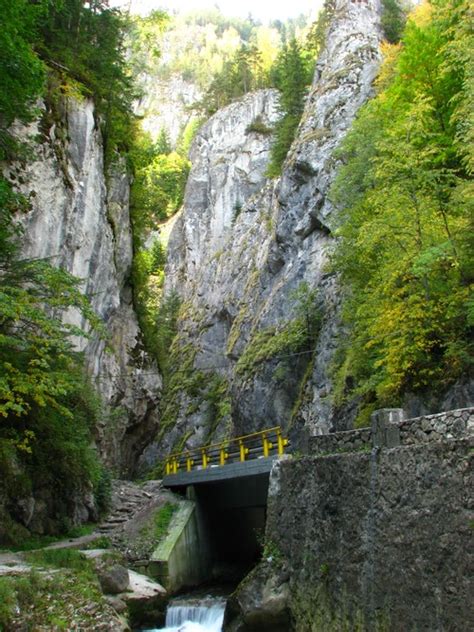 Bicaz Gorges – a place of relaxation and hiking