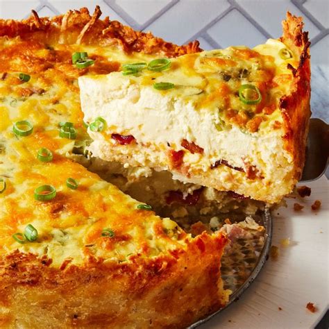 Crispy Hash Brown-Crusted Bacon & Cheddar Quiche Has All Your Breakfast ...