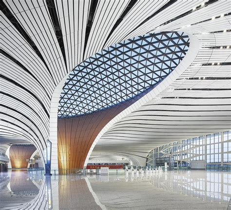 Interior of the new Beijing Daxing International Airport [1097x1000 ...