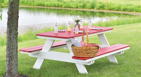 Poly Outdoor Picnic Tables | Kauffman Lawn Furniture in Ohio