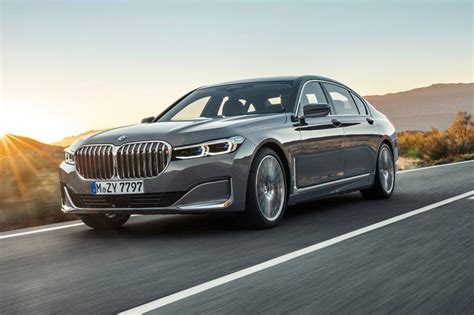 2022 BMW 7 Series M760i xDrive Prices, Reviews, and Pictures | Edmunds