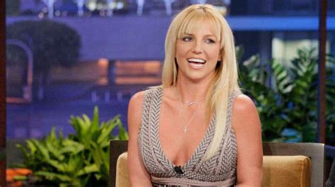 10 Best Britney Spears Songs of All Time - Singersroom.com