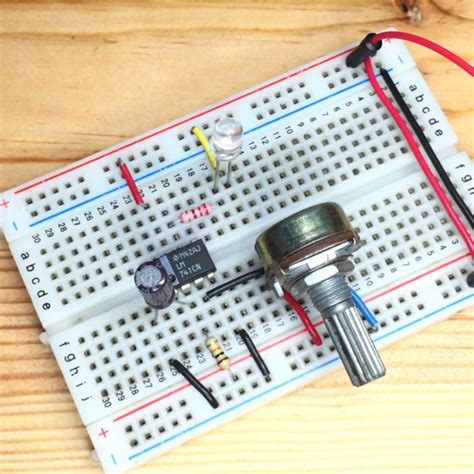 LM317T Pinout, Connection Diagram and Features - NerdyTechy