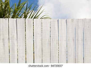 6,018 Whitewashed Fence Images, Stock Photos & Vectors | Shutterstock