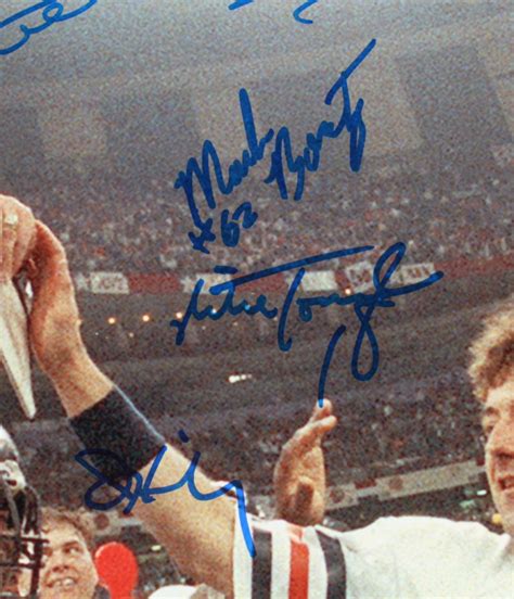 1985 Bears Super Bowl XX 16x20 Photo Signed by (23) with Mike Ditka ...