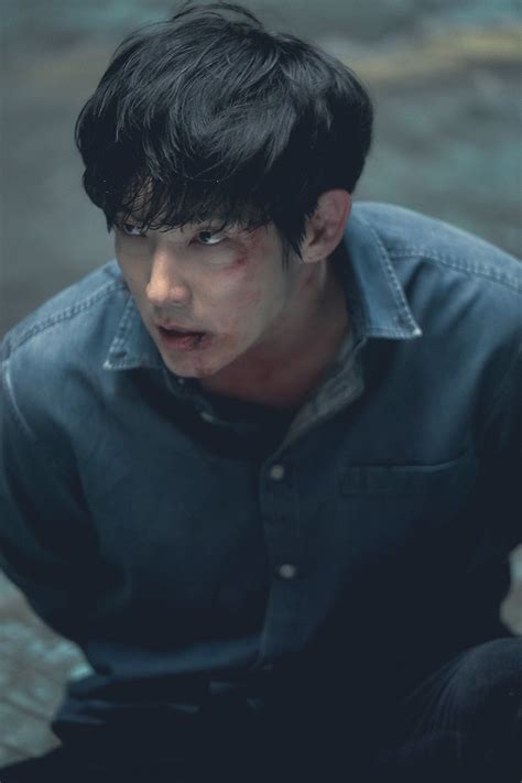 Lee Joon Gi Earns Praise For His Chilling Acting In "Flower Of Evil ...