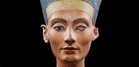 Bust of Nefertiti | Ägyptisches Museum und Papyrussammlung