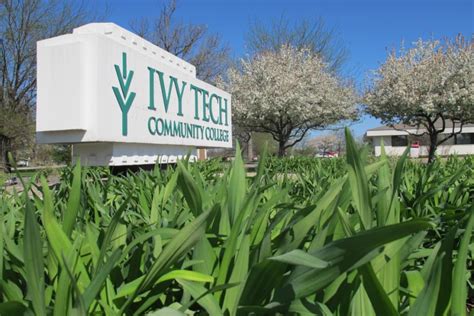 Ivy Tech, Farmers Partner to Help Precision Ag Education - PrecisionAg