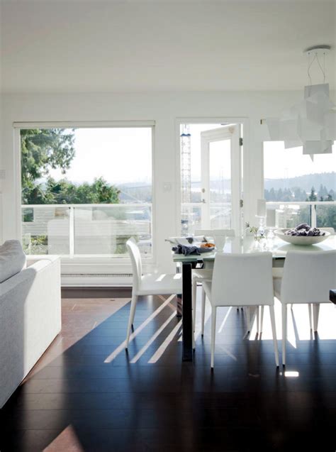 White living room furniture with dark wood floors | Interior Design ...