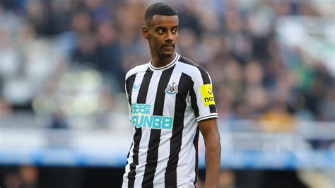 In Focus: Alexander Isak has tools to become Newcastle's next ...