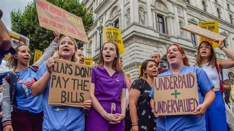 UK sees largest nursing strike in NHS history | 3News