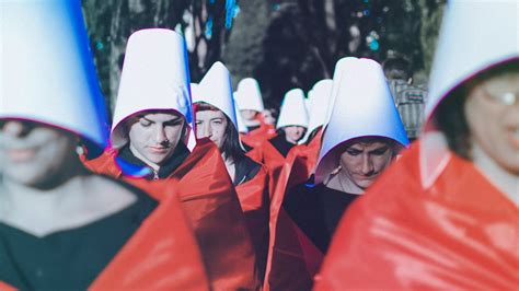 Women in “Handmaid’s Tale” costumes protest Brett Kavanaugh's confirma