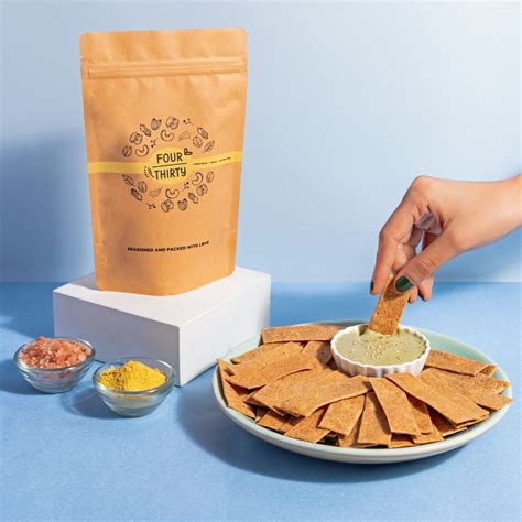 Light & Cheesy Flavour Vegan Cheese Crackers -Junior Special ...