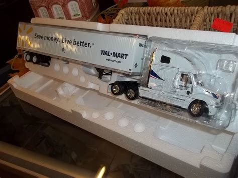 Wal-mart collectible toy semi truck Precision Series Freightliner ...