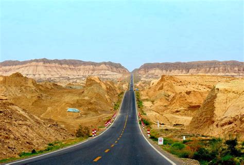 13 Days South Xinjiang Silk Route In-depth Exploration Tour