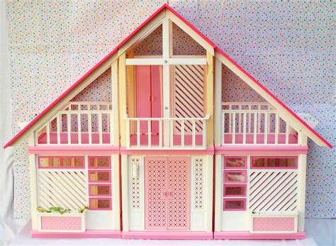 *3/16*SOLD~Barbie Dream House Dollhouse Pink and White A-Frame