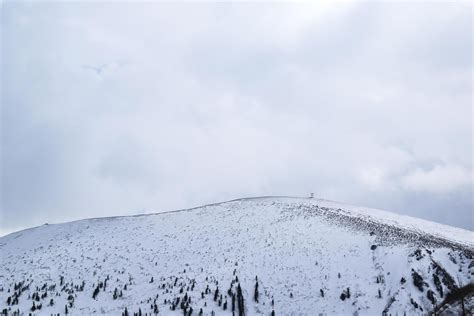 the nature of Siberia. Sayan Mountains 8501524 Stock Photo at Vecteezy