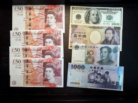 250 Chinese banknotes Stock Pictures, Editorial Images and Stock Photos ...