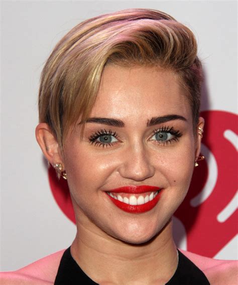 Miley Cyrus Short Undercut Hairstyle With Side Part