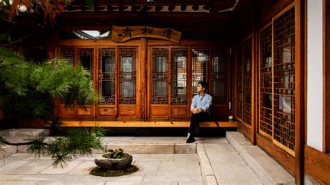 Designer Teo Yang Carries Korean Traditions into the 21st Century | Architectural Digest