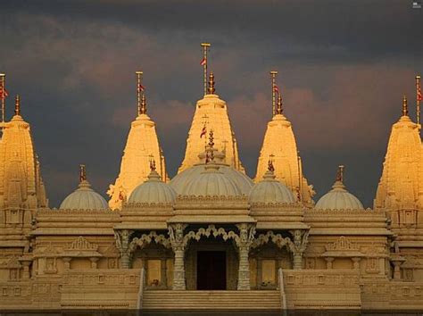 AMAZING Swaminarayan temples from around the world