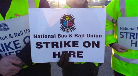 Thousands Affected By Bus Éireann Strike - Clare FM