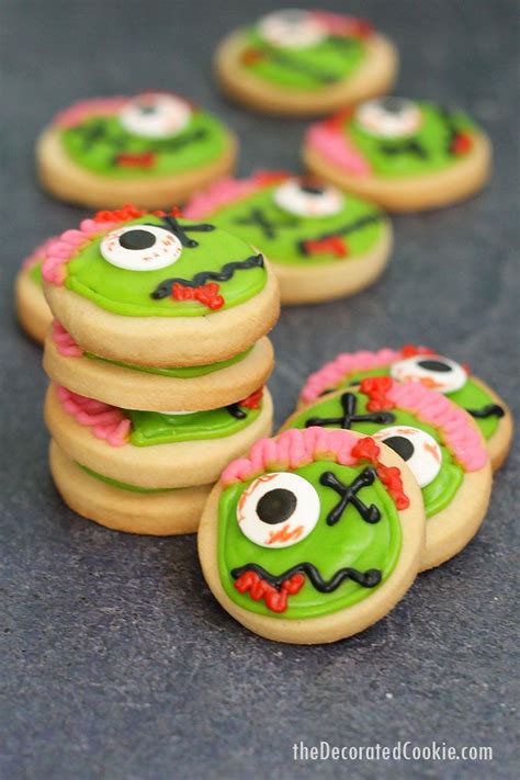 ZOMBIE COOKIES: Fun Halloween party treat with video how-tos. | Halloween party treats, Zombie ...