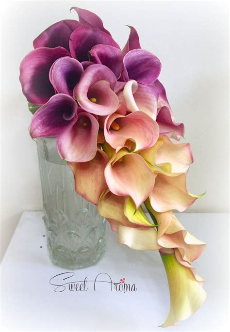 Cascading Calla Lily Bouquet | Calla lily bouquet wedding, Calla lily ...