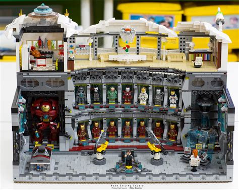 Lego Iron Man Malibu Mansion MOC (Hall of armor) | Lego Iron… | Flickr