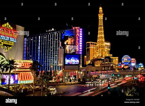 Las Vegas NV Nevada city night nighttime Stock Photo: 38142146 - Alamy