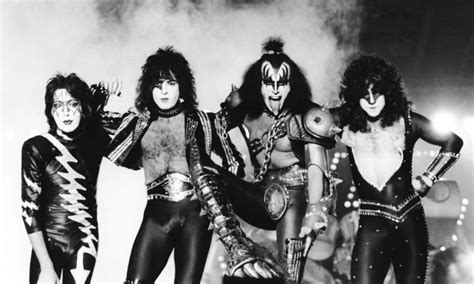 KISS Share Blistering Live Version Of I Love It Loud