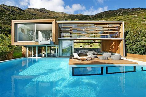 12 Modern Pools That Make a Big Splash