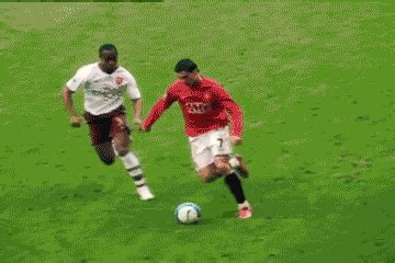 Classic Cristiano. www.footballvideopicture.com | Soccer, Ronaldo skills, Football soccer