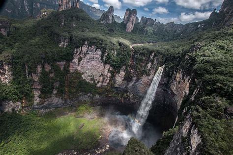 Inside the lost cave world of the Amazon's tepui mountains | New Scientist