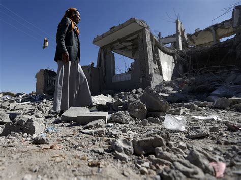 Iran Ready to Discuss Yemen Conflict With European Nations - Bloomberg