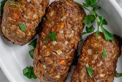 5 Best Mini Meatloaf Recipes: Kid-Sized and Kid-Approved | Mommy Poppins