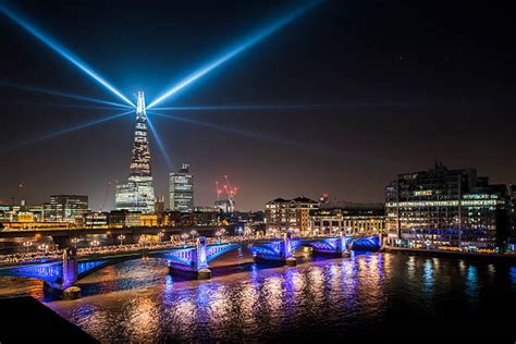 1,900+ The Shard Night Stock Photos, Pictures & Royalty-Free Images ...