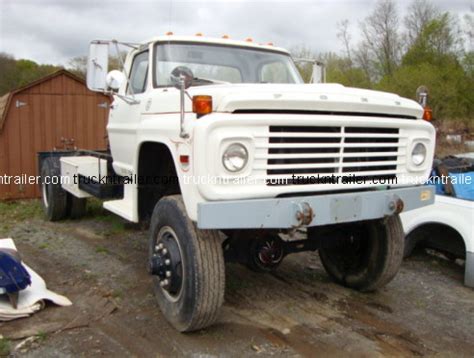 Ford F700: Photos, Reviews, News, Specs, Buy car