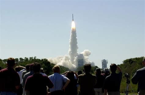 Record-Setting Mars Odyssey Orbiter Launched 15 Years Ago Today | Space