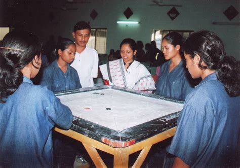 File:Indoor games.JPG - Wikipedia